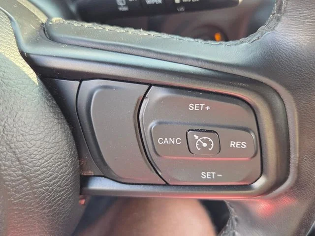 Used 2020 Gray Jeep Unlimited Sport image 24