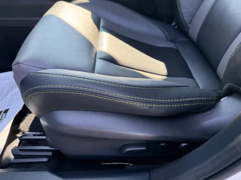 Used 2022 Crystal White Pearl Subaru Onyx Edition XT image 24