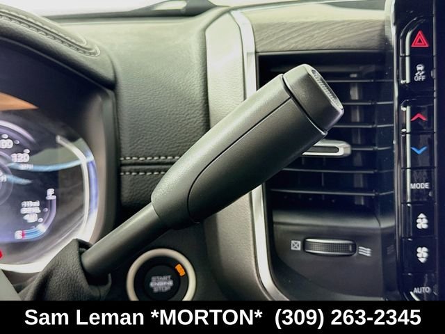 New 2026 Bright White Clear-Coat Exterior Paint Ram Laramie image 17