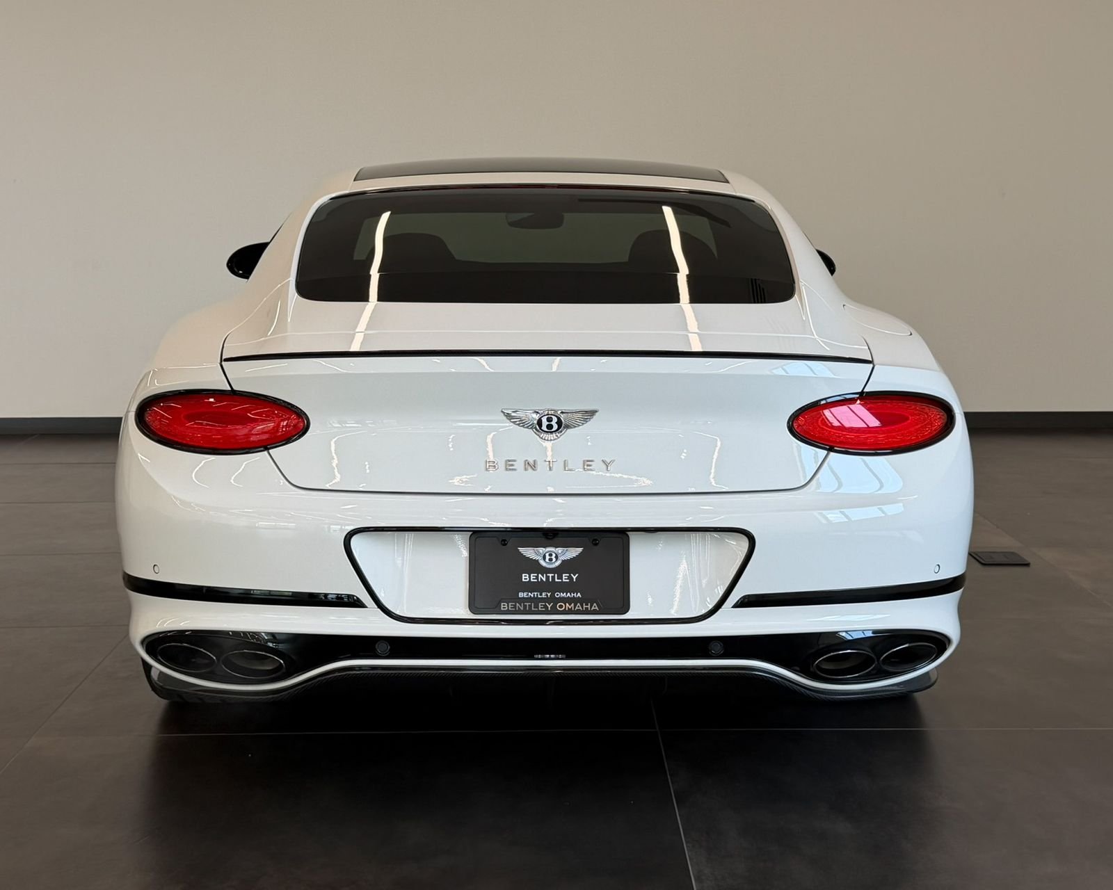 Used 2023 White Bentley V8 S image 10