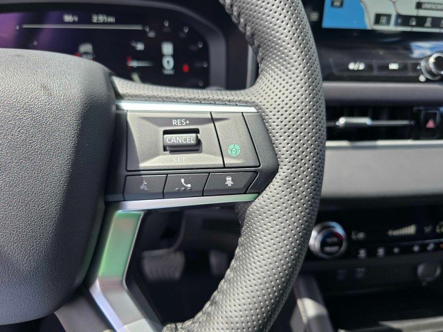 2025 Mitsubishi Outlander SE - Photo 23