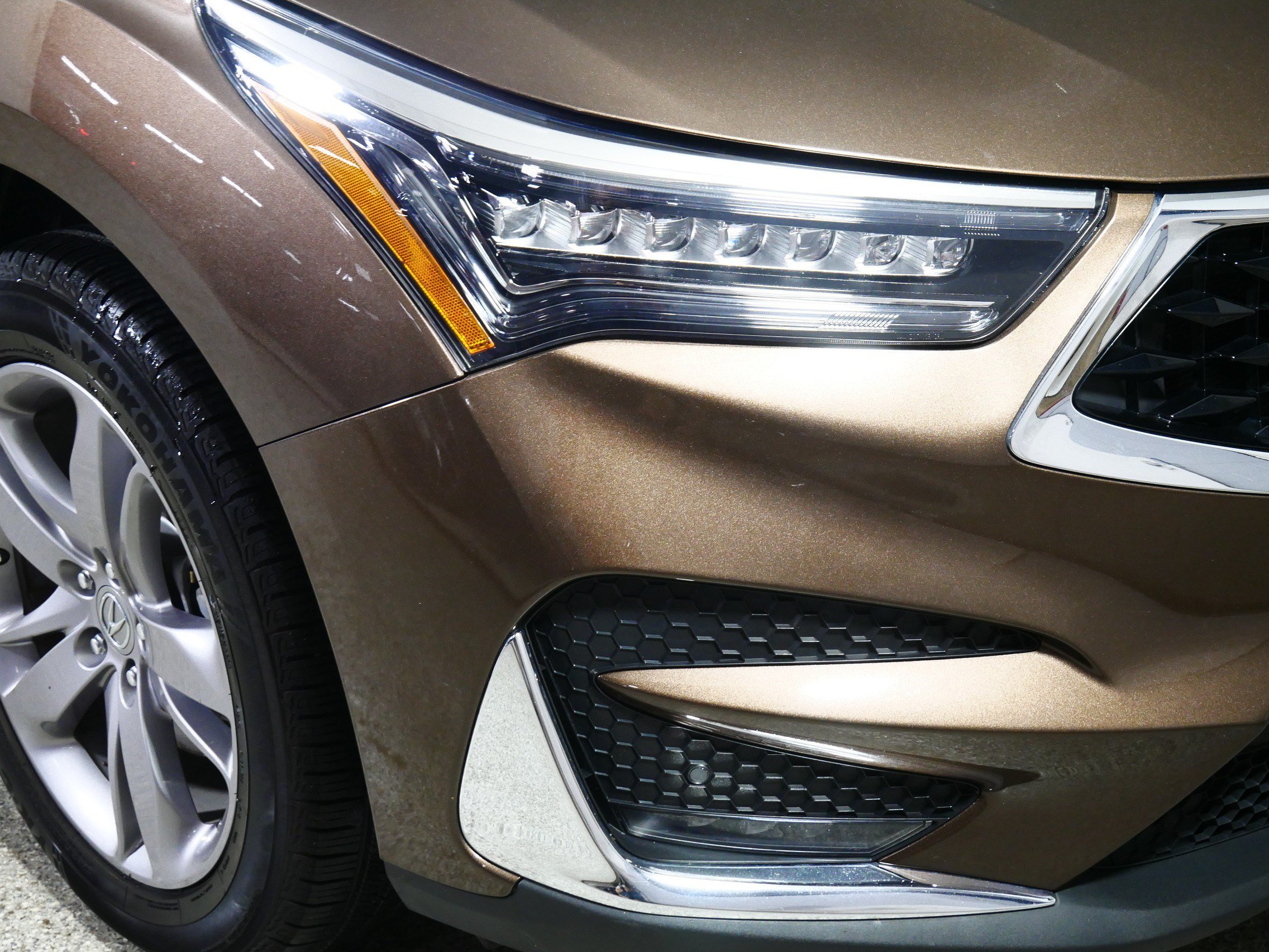 Used 2020 Canyon Bronze Metallic Acura w/Advance Pkg image 16