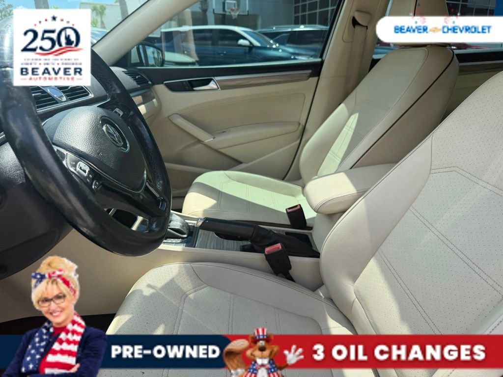 Used 2016 White Volkswagen 1.8T SE image 8