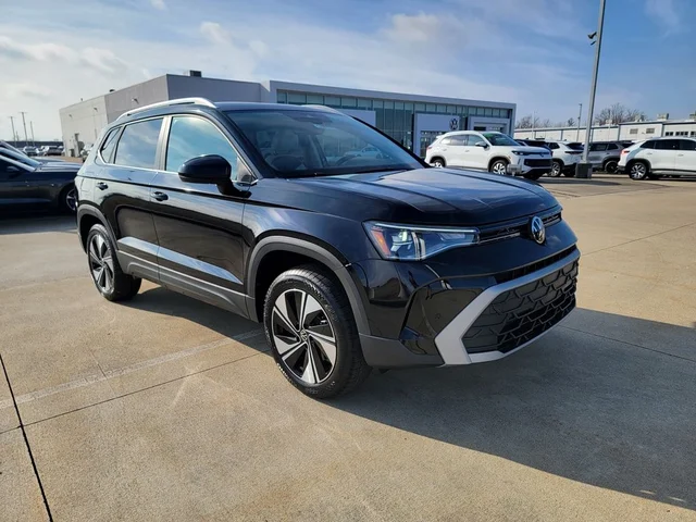2026 Volkswagen Taos SE