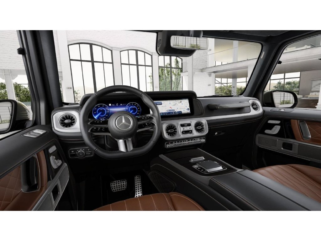 New 2027 MANUFAKTUR Olive Metallic Mercedes-Benz  image 3