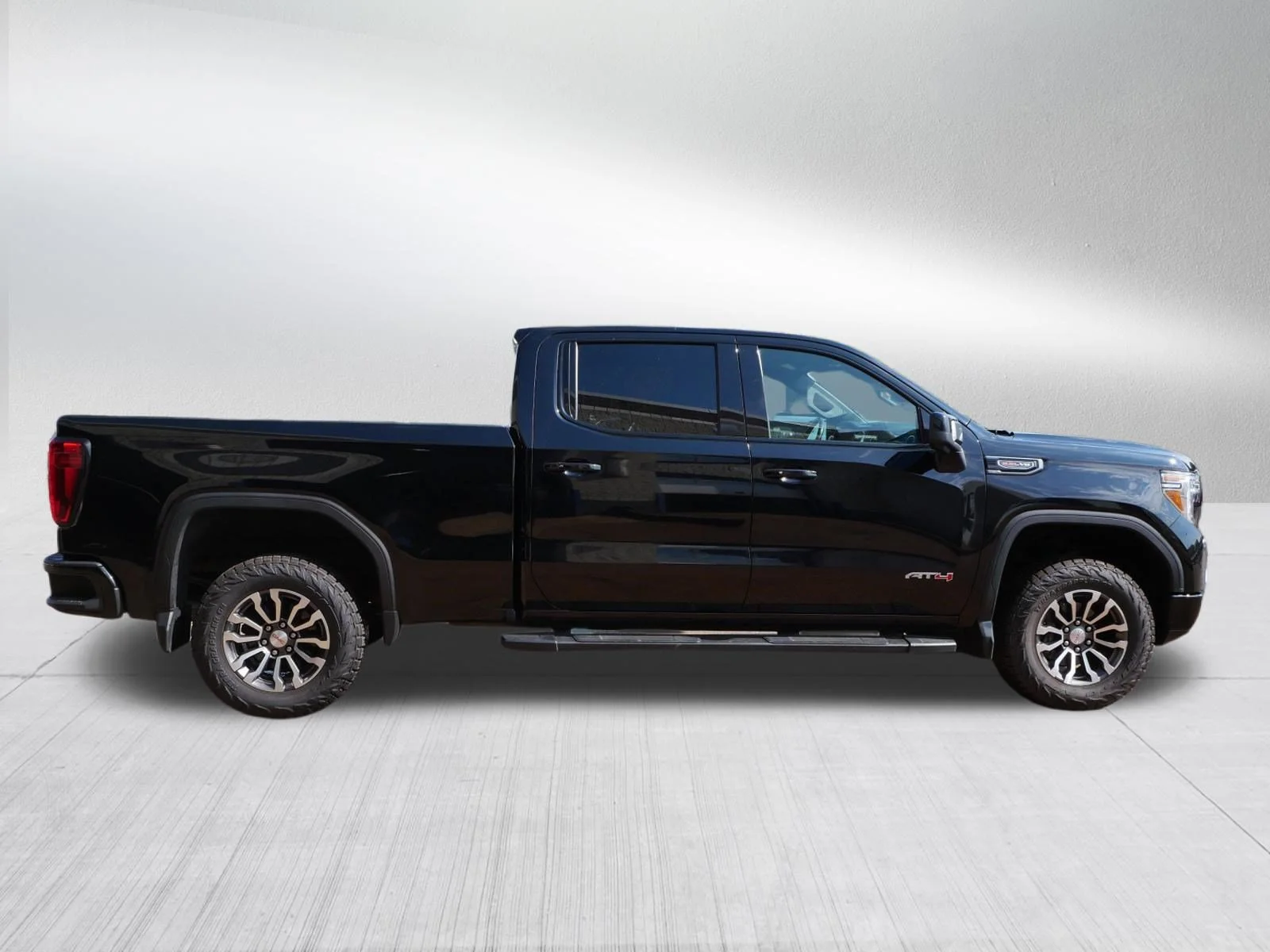 Certified Used 2021 Ebony Twilight Metallic GMC AT4 image 8