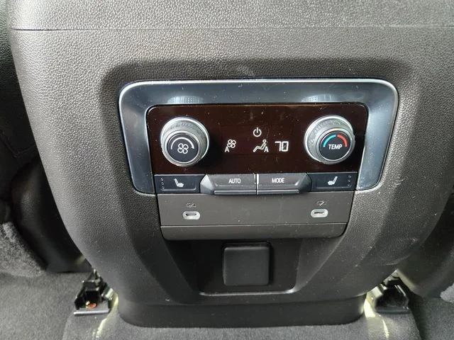 Used 2024 White Chevrolet Premier image 15