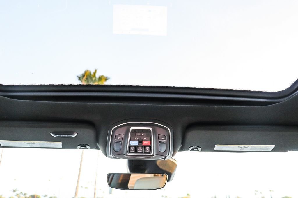 New 2026 Bright White Clearcoat Jeep Limited Reserve image 17