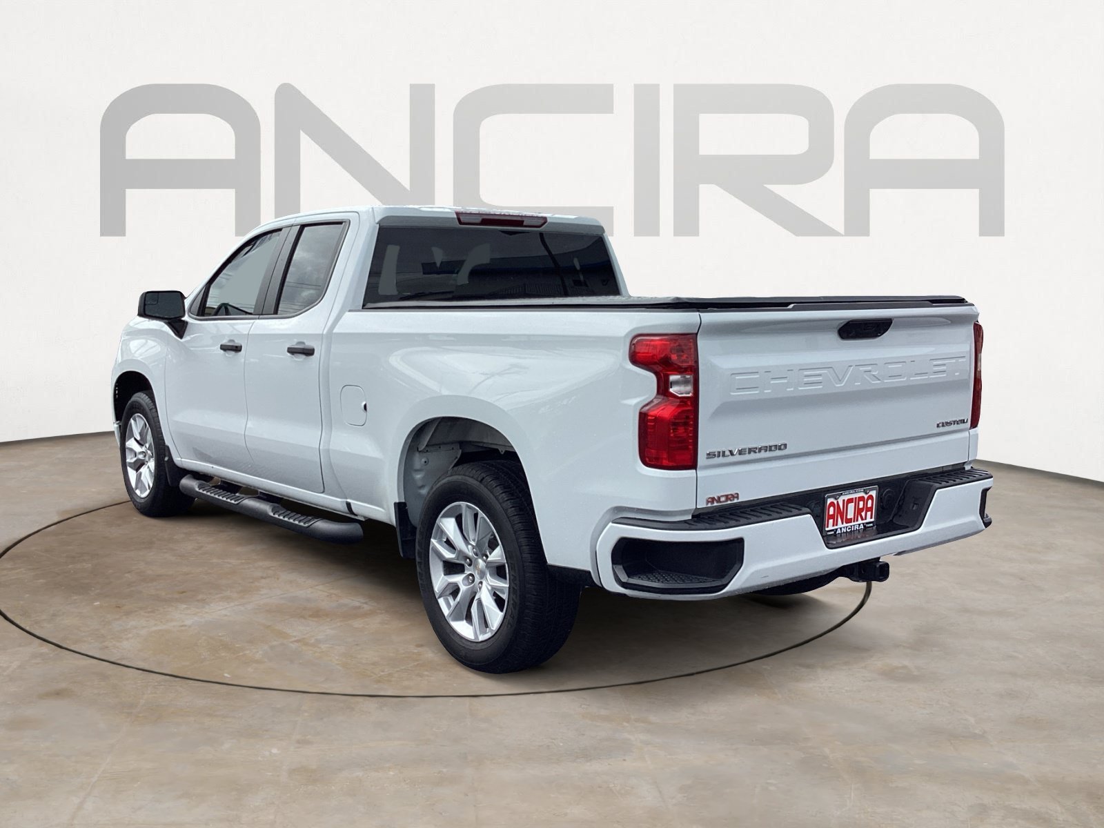 Used 2025 Summit White Chevrolet Custom image 11
