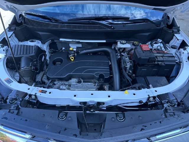Certified Used 2025 Summit White Chevrolet LT image 26