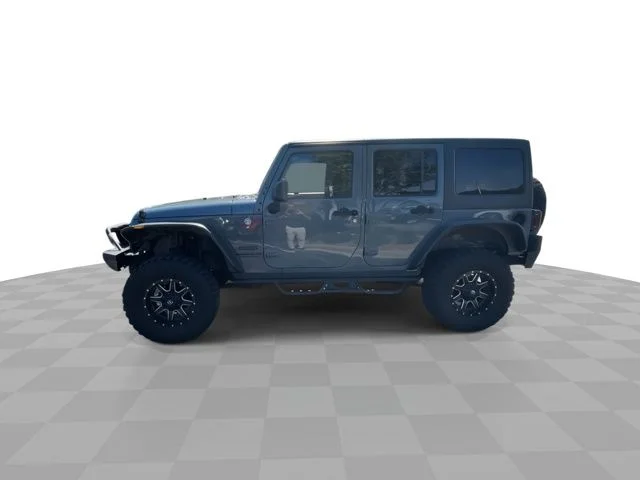 Used 2015 Gray Jeep Unlimited Sport image 7