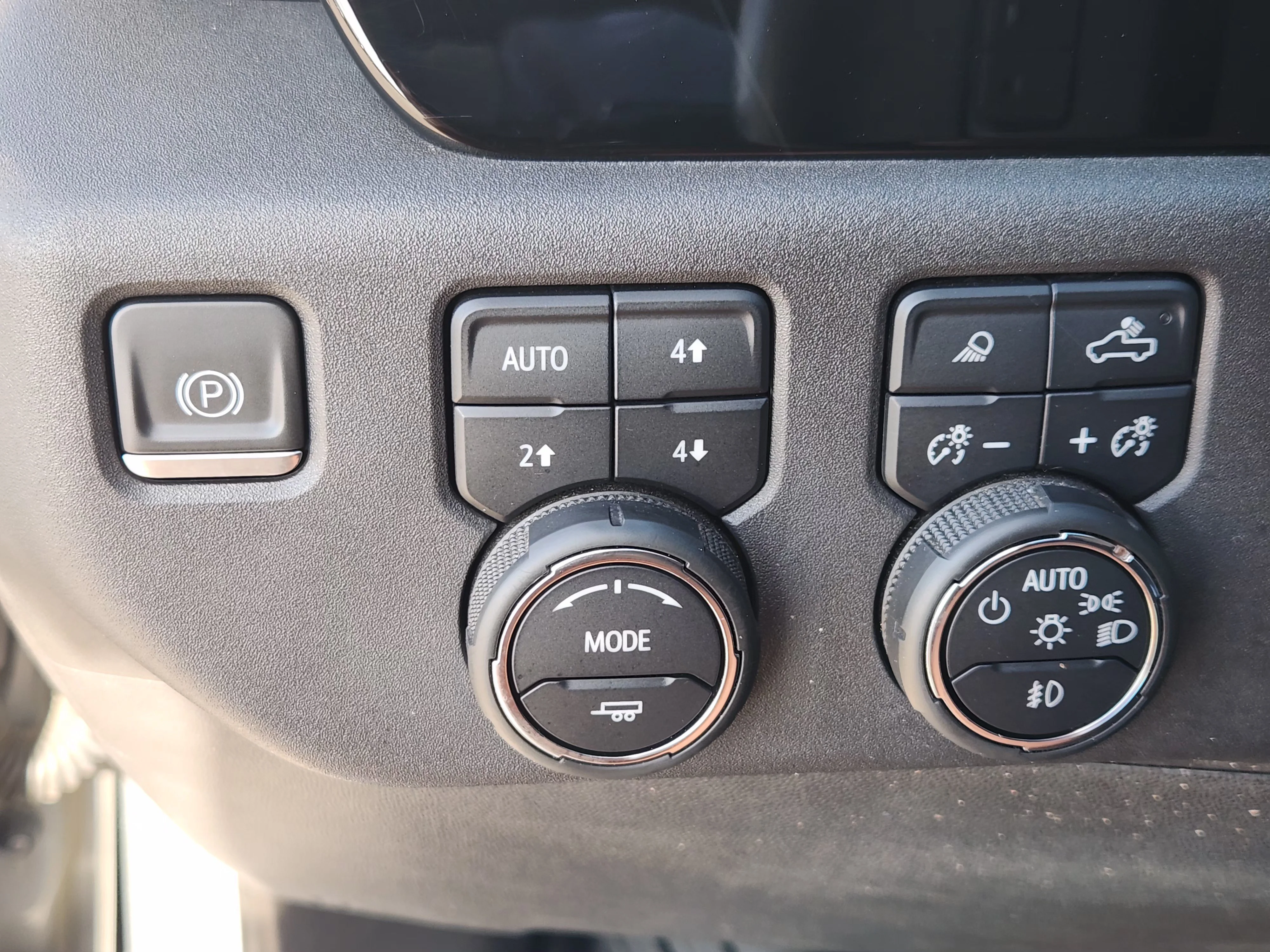Used 2023 Sterling Gray Metallic Chevrolet LT Trail Boss image 23