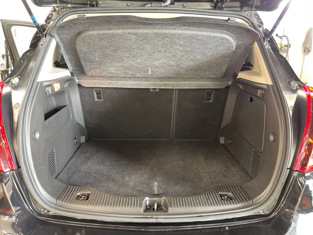 Used 2022 Black Buick Preferred image 27