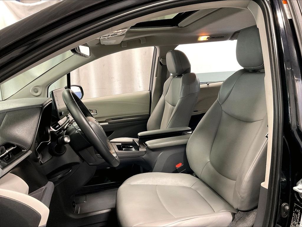 Used 2023 Black Toyota XLE image 10