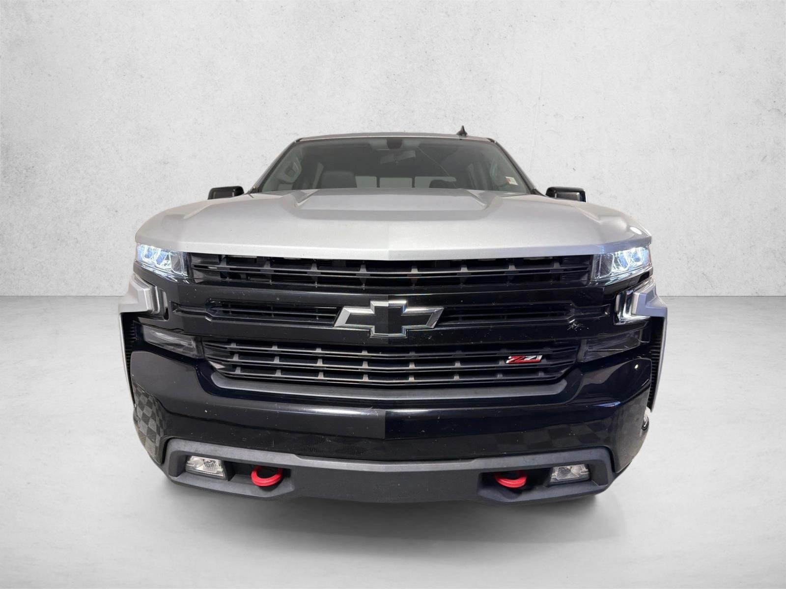 Used 2019 Silver Ice Metallic Chevrolet LT Trail Boss image 8