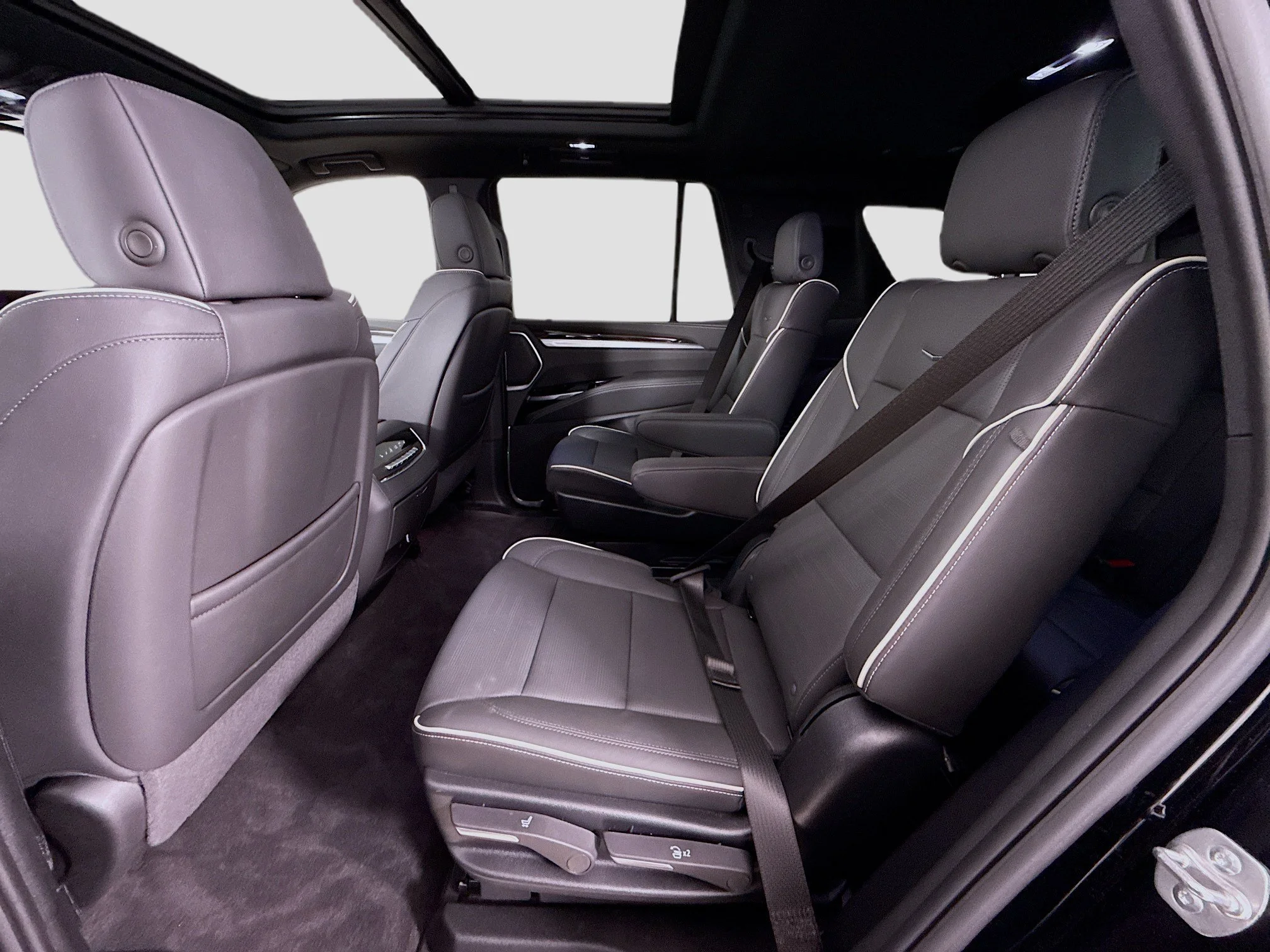 Used 2025 Black Raven Cadillac Premium Luxury image 28