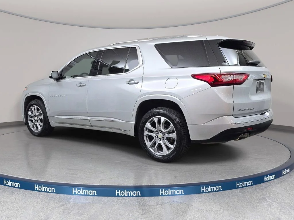 Used 2020 Silver Ice Metallic Chevrolet Premier image 8