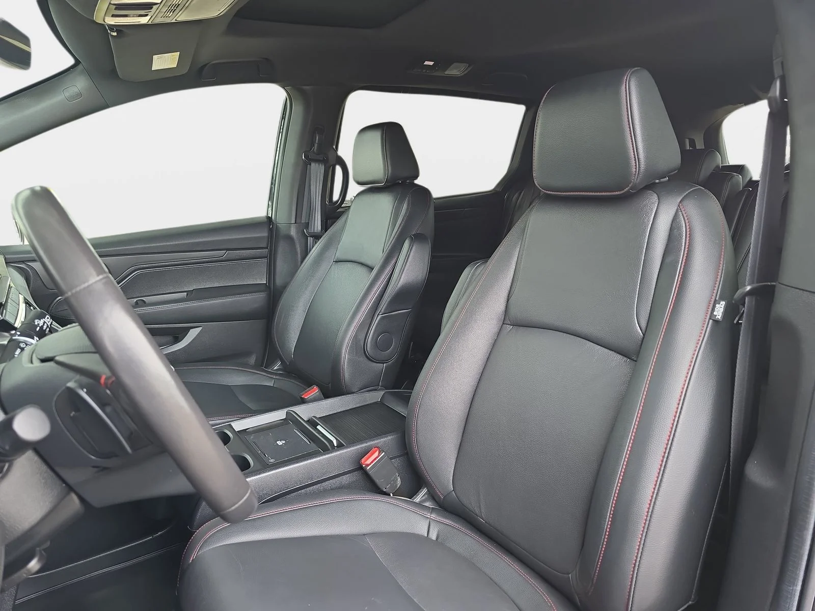 2025 Honda Odyssey Sport L - Photo 15
