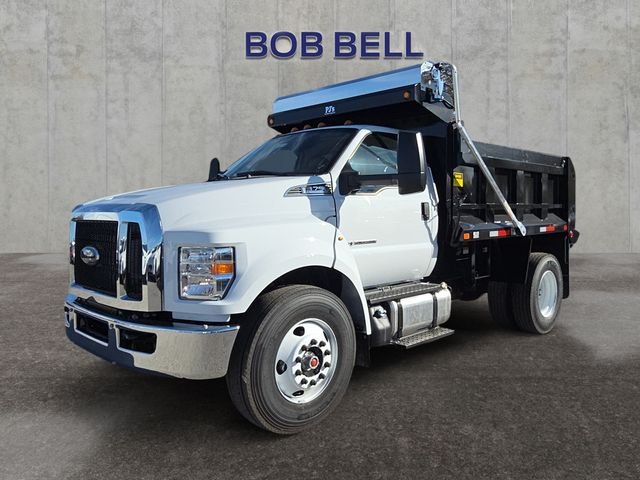 New 2026 Oxford White Ford F-750 Diesel Straight Frame image 9