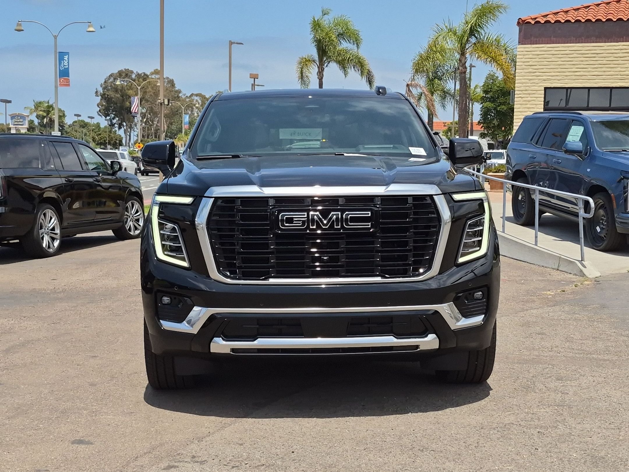 2026 GMC Yukon XL Denali - Photo 9