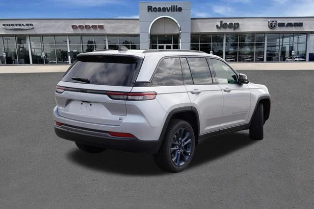 New 2026 Silver Zynith Jeep Limited image 3