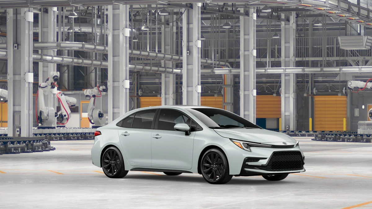 New 2026 Wind Chill Pearl Toyota Hybrid SE image 14