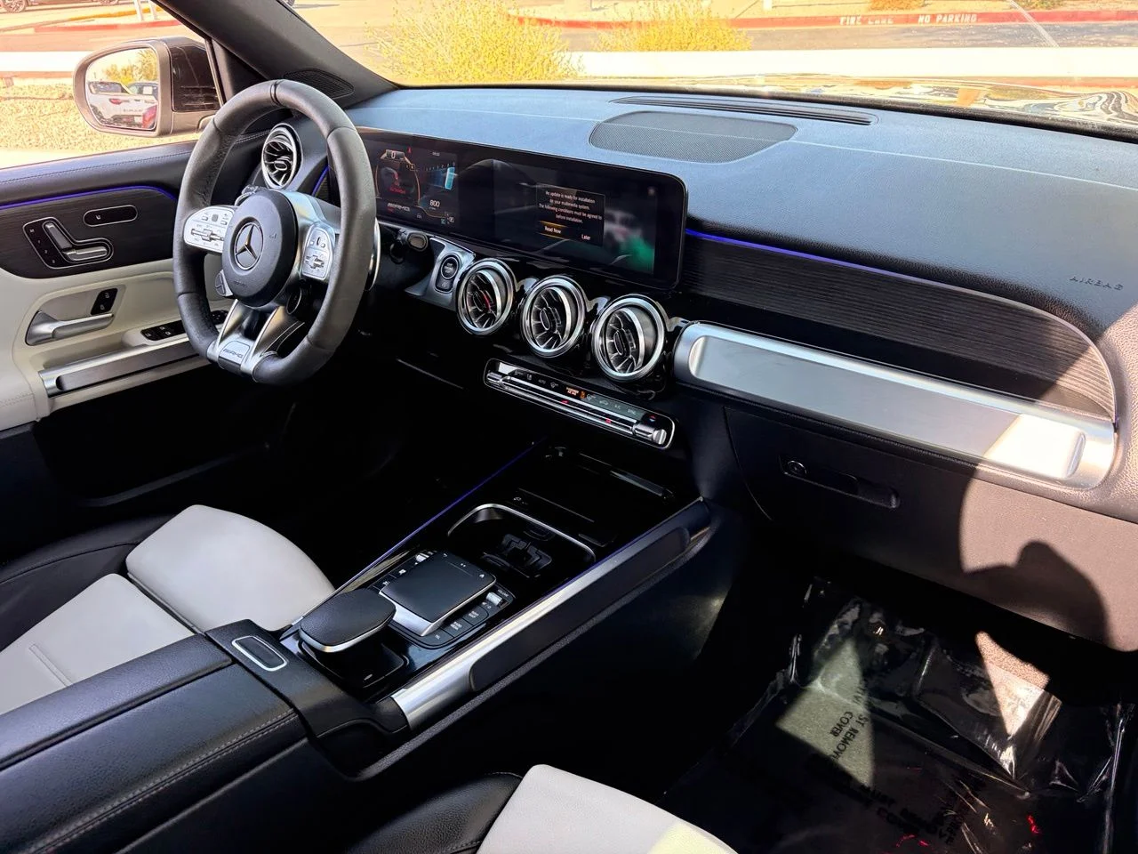 Used 2022 Night Black Mercedes-Benz GLB 35 AMGÂ® image 12
