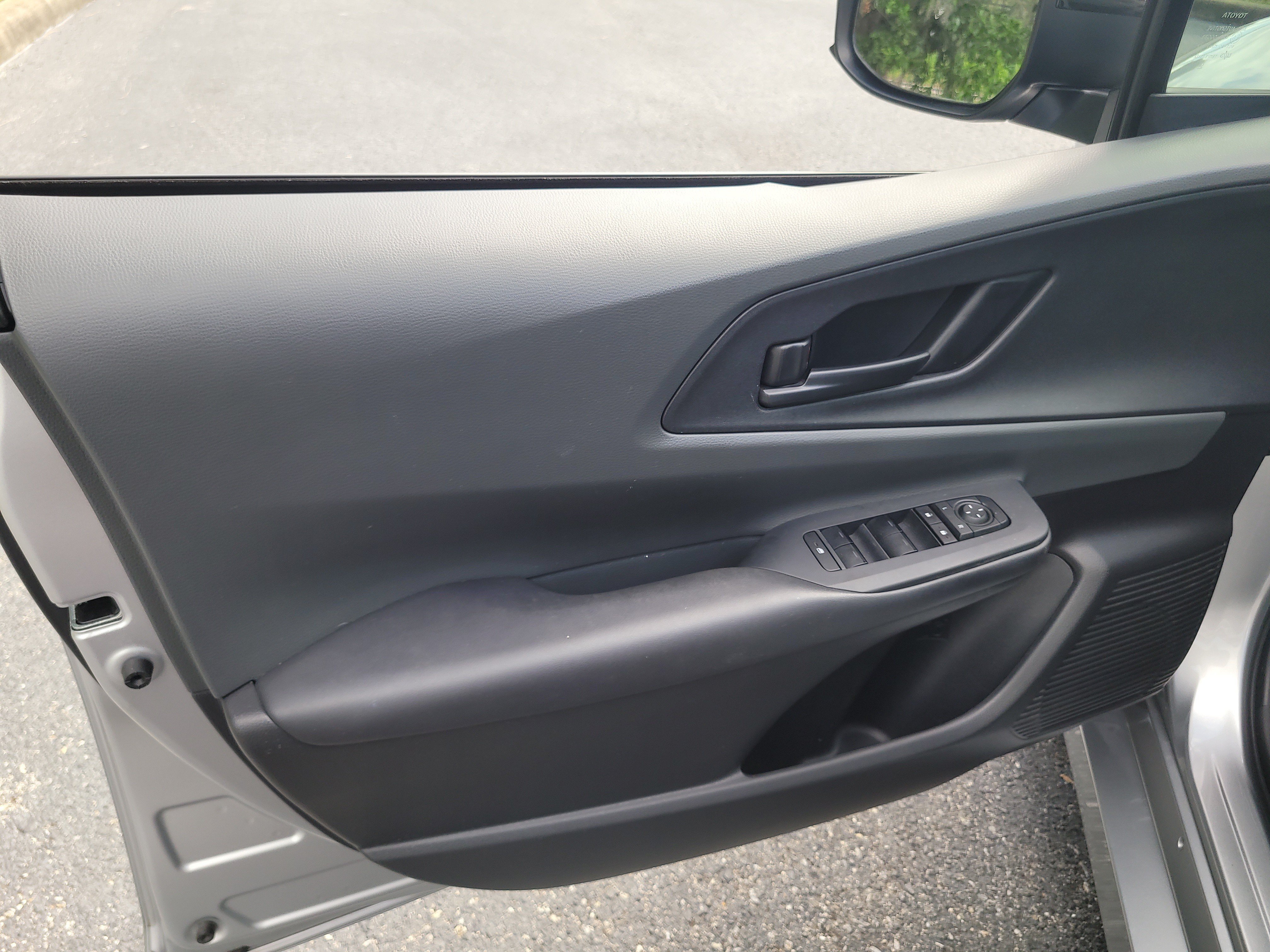 Used 2023 Cutting Edge Toyota LE image 15