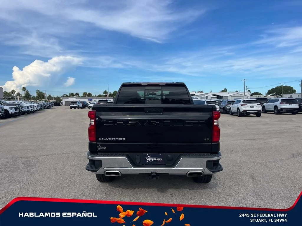 Used 2021 BLACK Chevrolet LT image 6