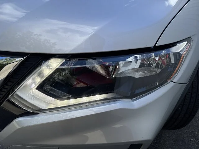 Used 2020 Silver Nissan SV image 30