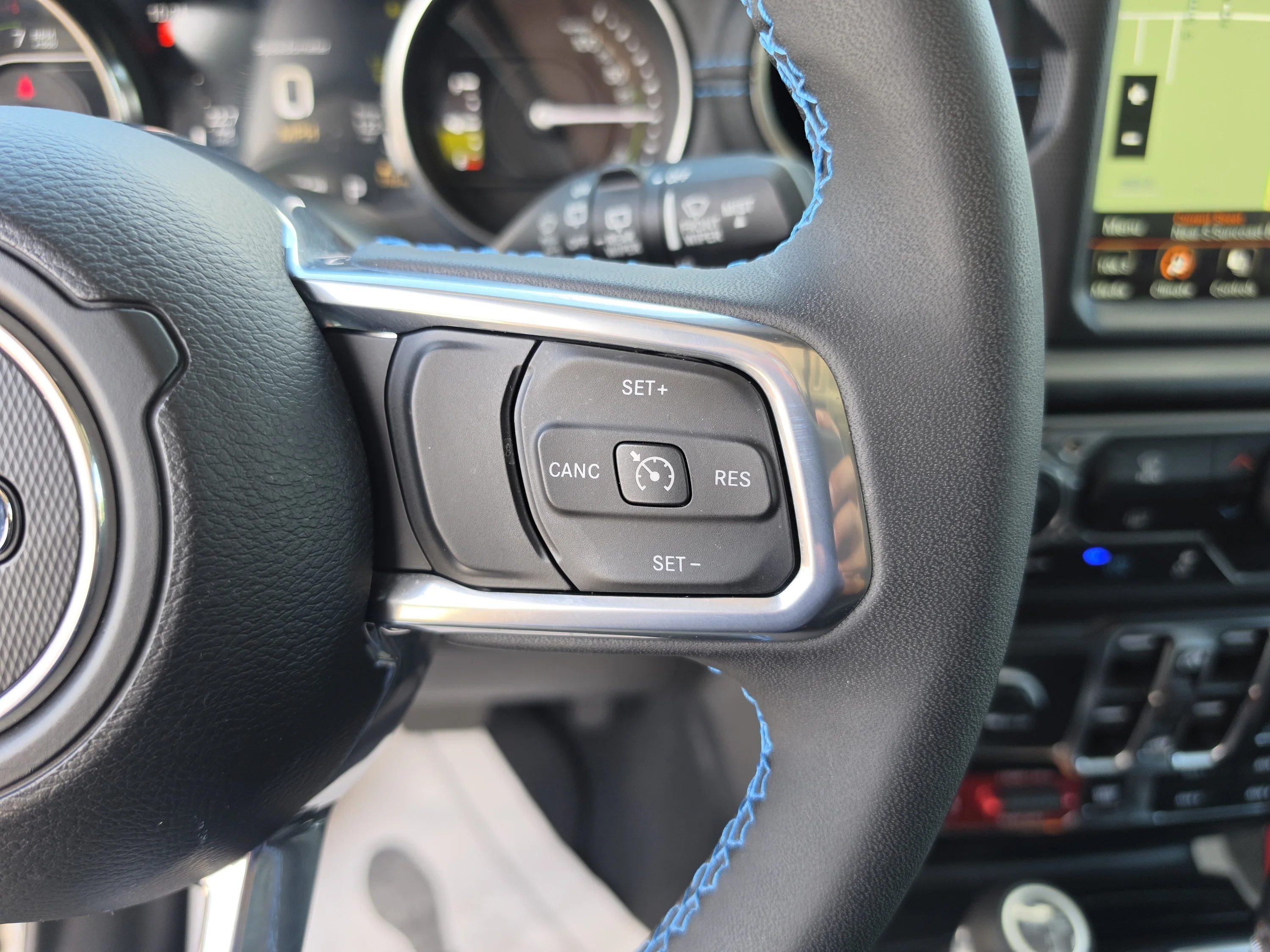 Used 2023 Sting-Gray Clearcoat Jeep Rubicon image 36