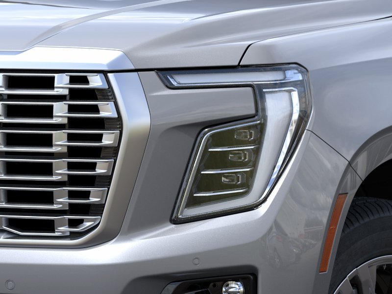 2026 GMC Yukon Denali - Photo 10