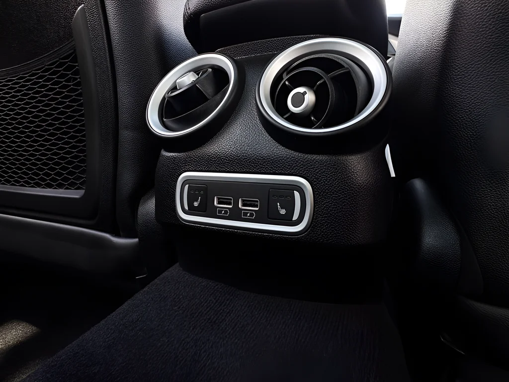Used 2023 Blue Alfa Romeo Veloce image 19