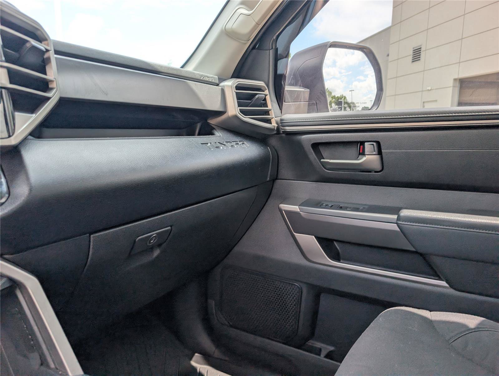 Used 2022 Gray Toyota SR5 image 29