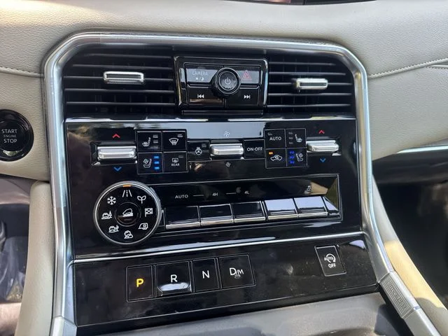 Used 2025 Blue Nissan Platinum image 26