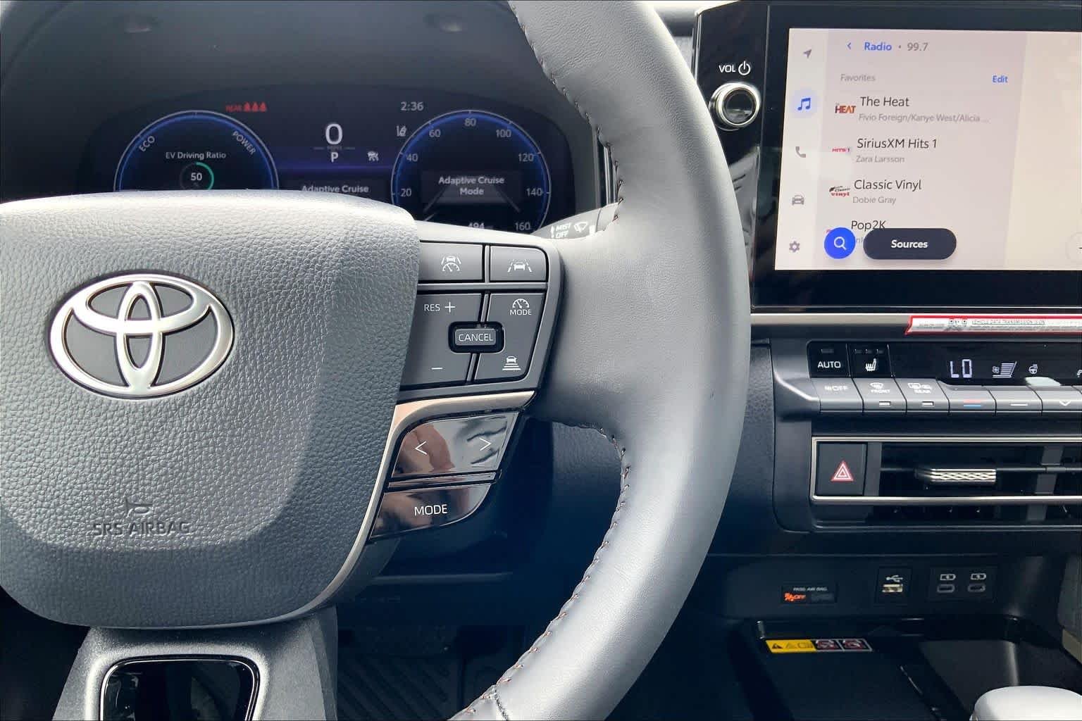 2026 Toyota Camry XLE - Photo 24