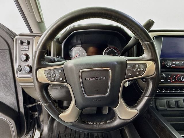 Used 2016 Black GMC Denali image 11
