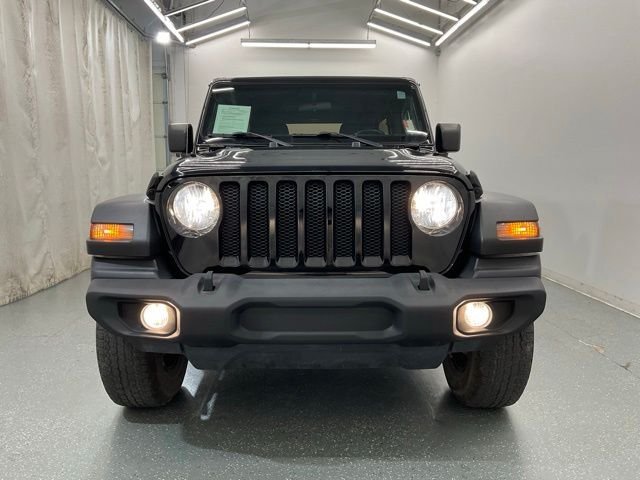 Used 2020 Black Jeep Unlimited Sport S image 3