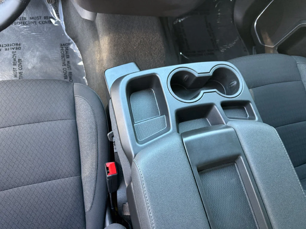 Used 2026 Summit White GMC Elevation image 25