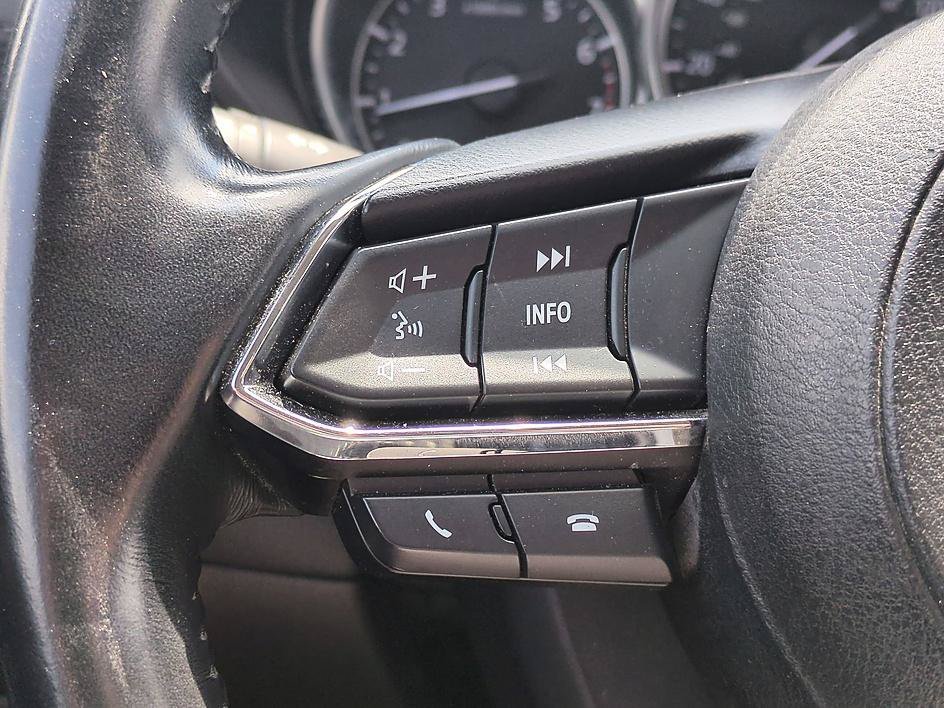 Used 2018 Soul Red Crystal Metallic Mazda Touring image 19