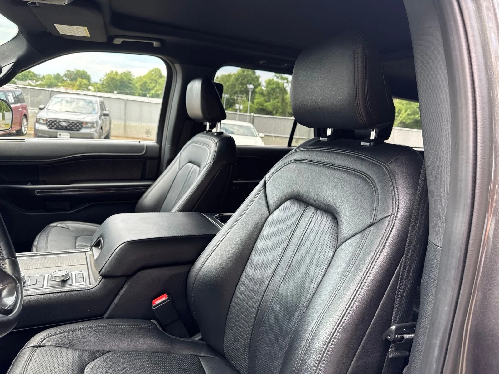 Used 2021 Gray Ford Limited image 34