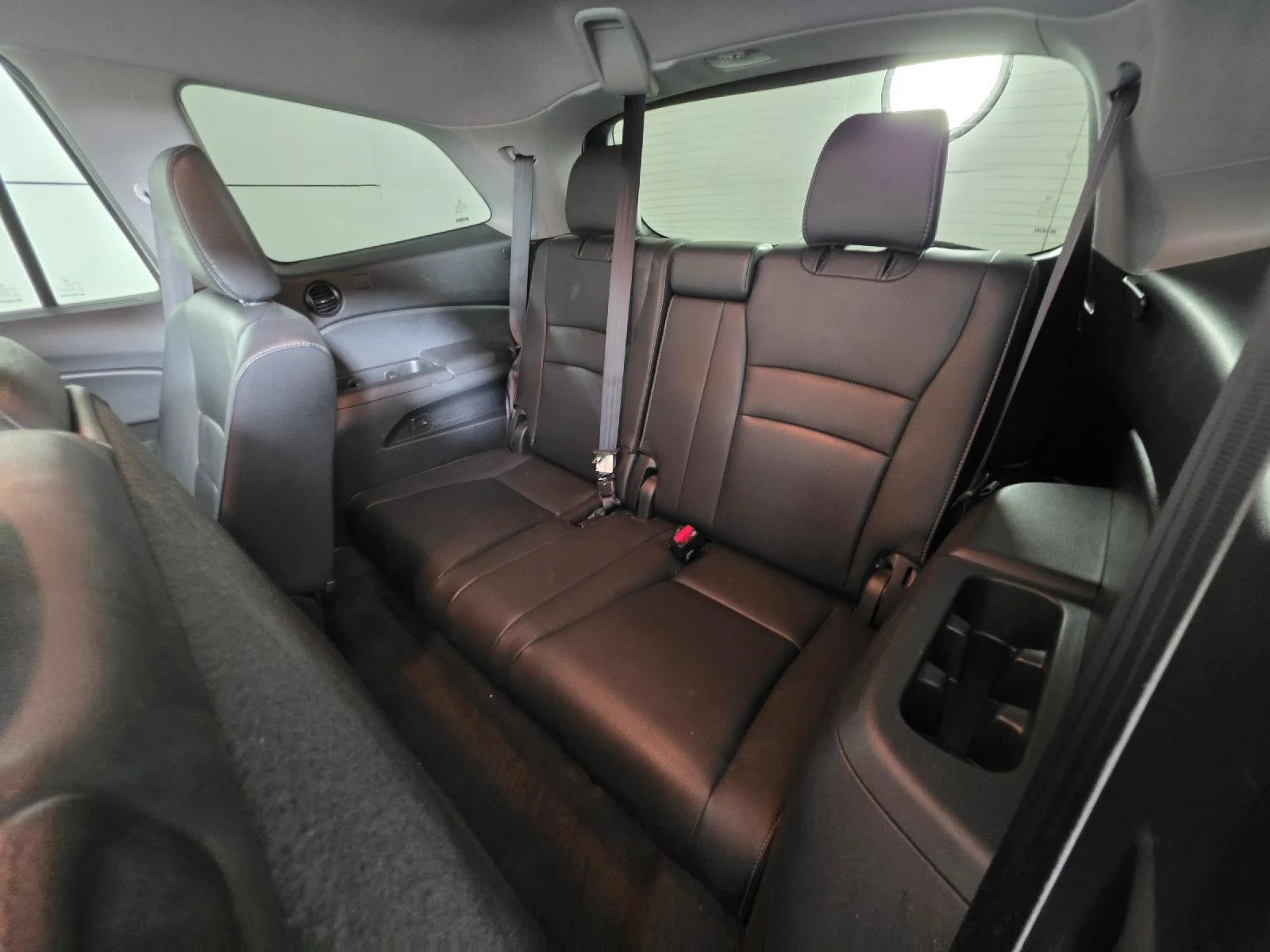 Used 2019 White Diamond Pearl Honda EX-L image 22