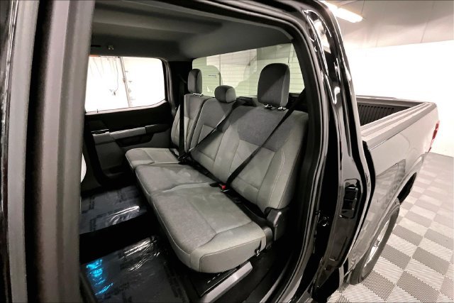 Used 2024 Agate Black Metallic Ford XLT image 23