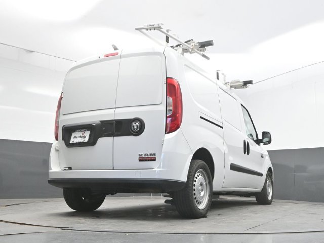 Used 2022 White Ram Base image 38