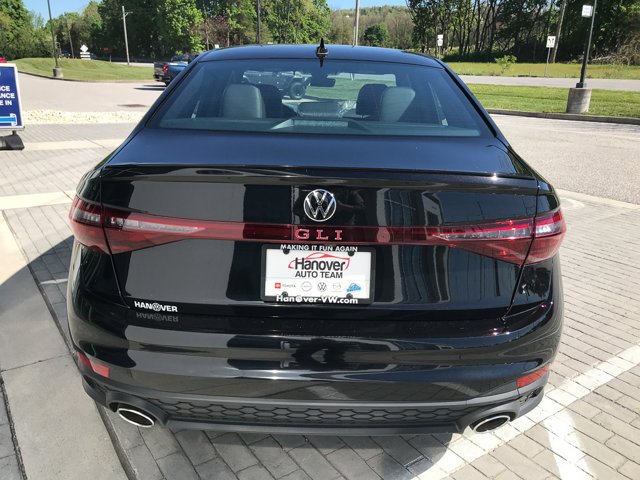 New 2026 Deep Black Pearl Volkswagen Autobahn image 7