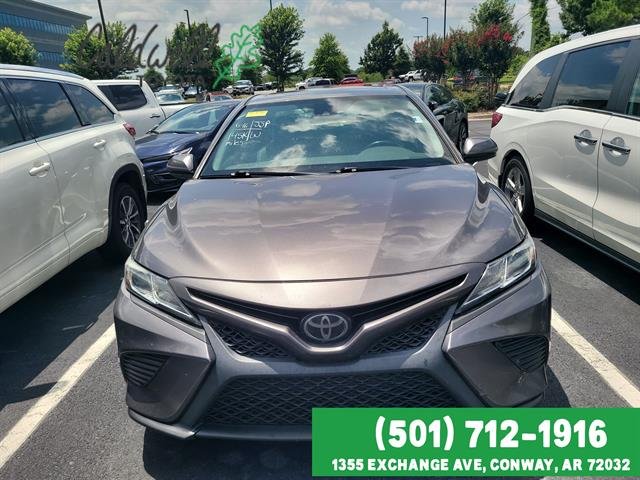 Used 2020 Toyota Camry SE with VIN 4T1G11AK8LU954389 for sale in Conway, AR