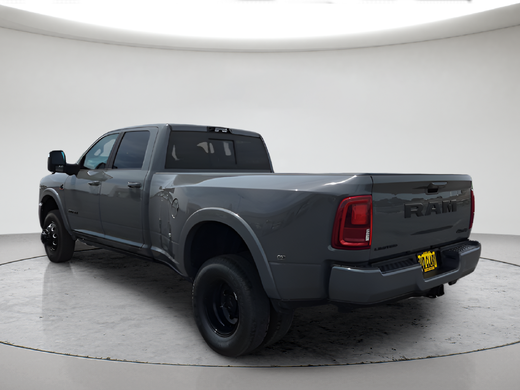 New 2026 Ceramic Gray Clear-Coat Exterior Paint RAM Limited image 7