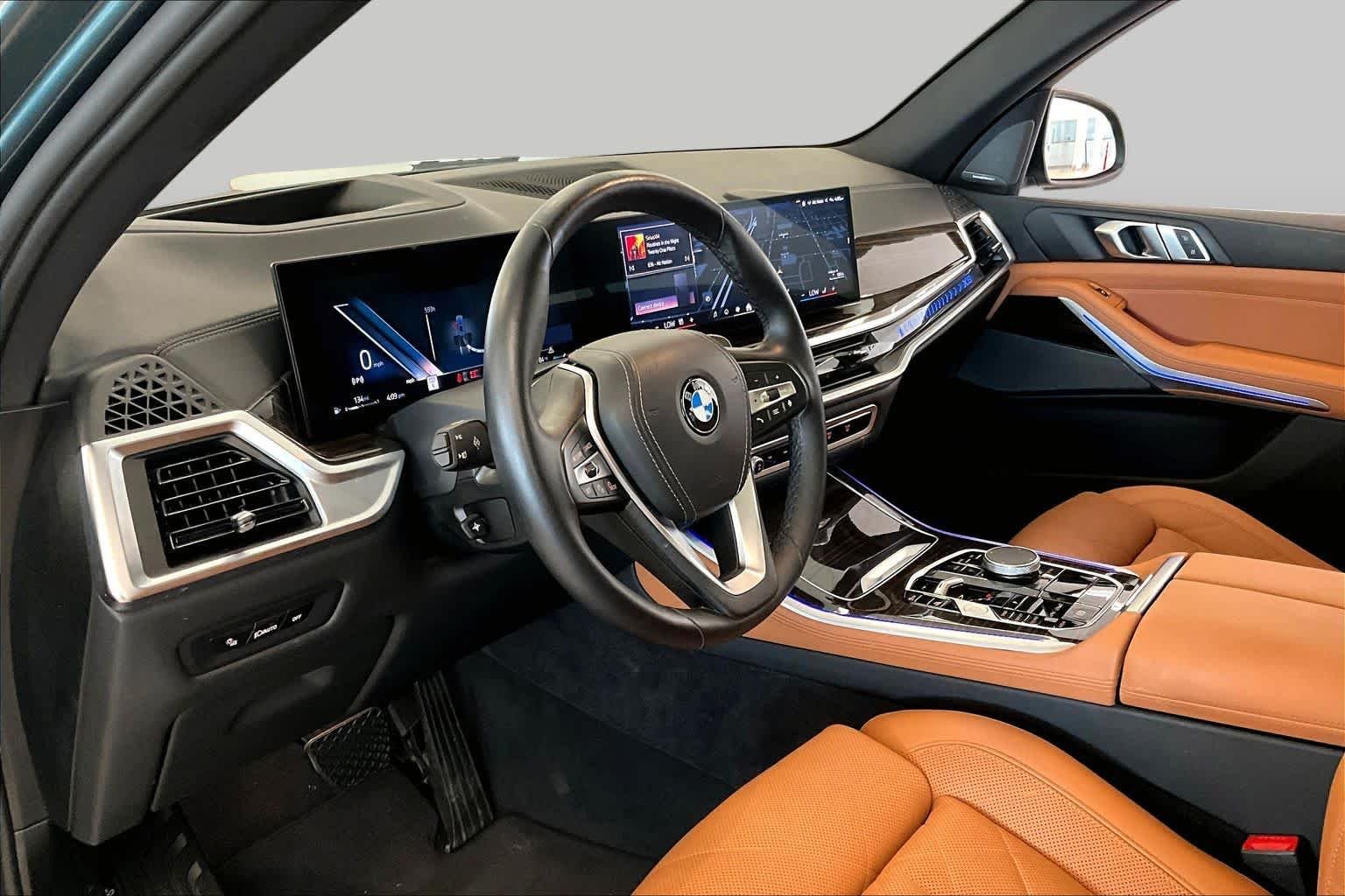 Used 2024 Blue Ridge Mountain Metallic BMW sDrive40i image 16