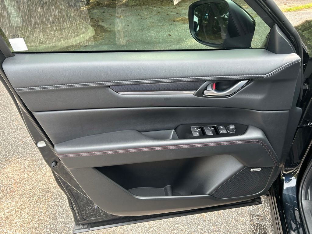Used 2025 Black Mazda 2.5 S Carbon Edition image 13