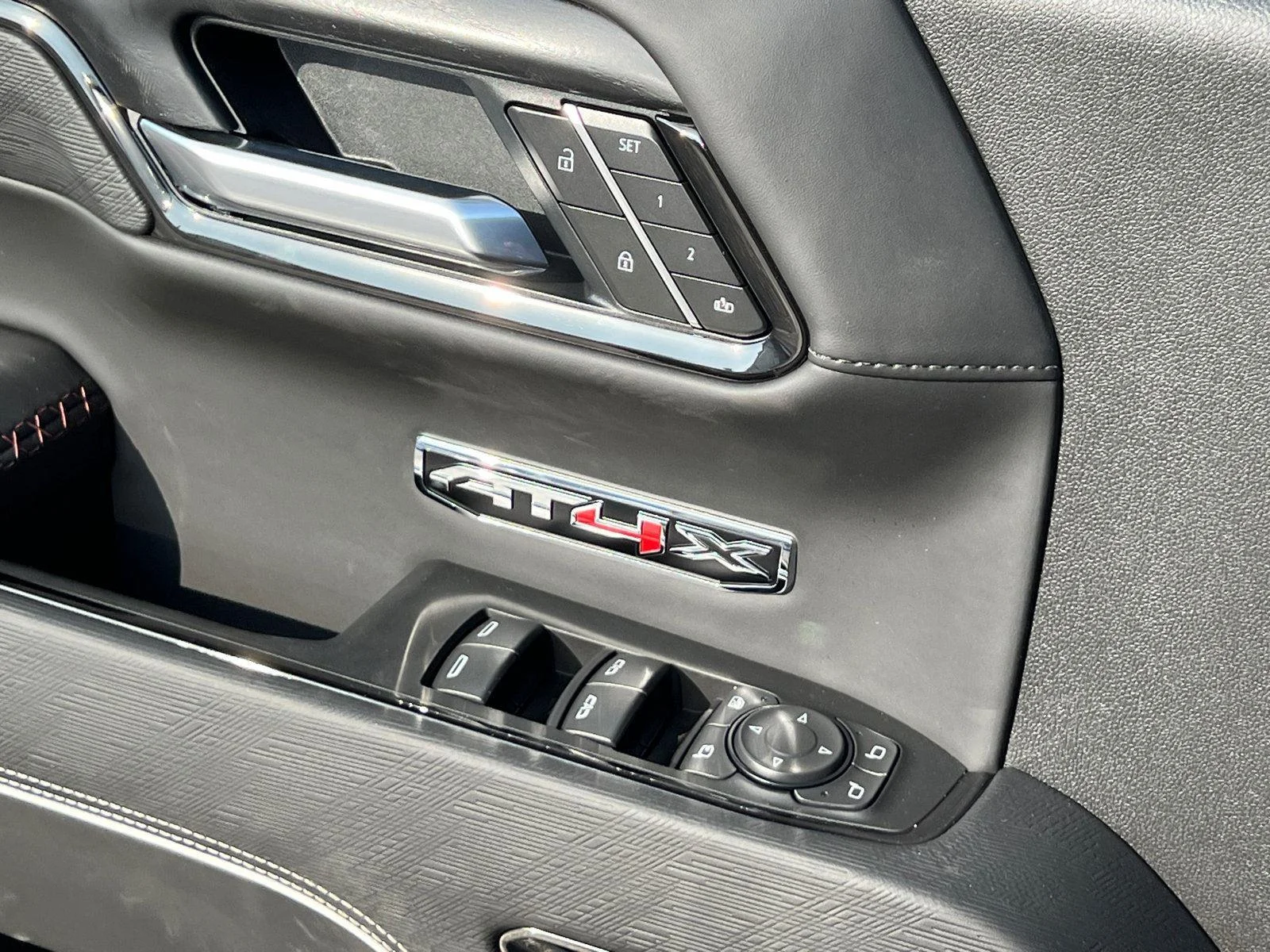 2026 GMC Sierra 1500 AT4X - Photo 29